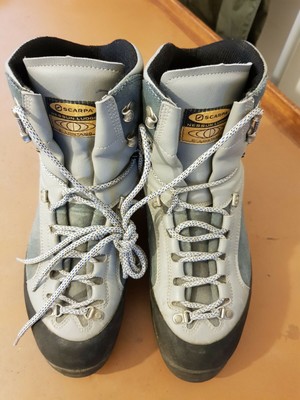 SCARPA \