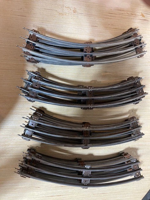 Lionel LIO65033 O27 Curve Track  16 pieces