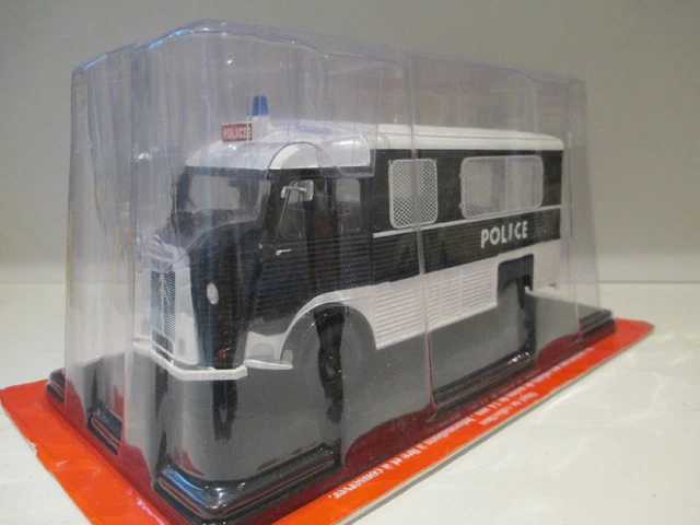 NISSAN GLORIA HARDTOP Police - Made In Japan - Tomica Dandy De-003