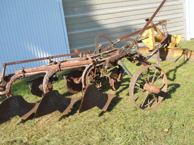 3-14 Case Steel Wheel Trailer Plow