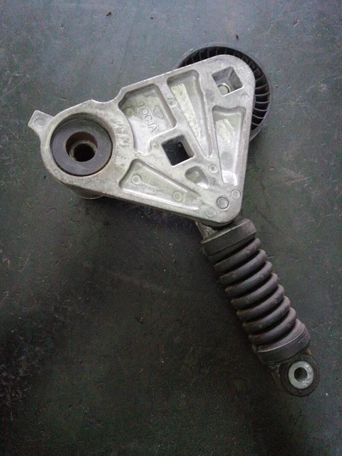 TOCJA galet tendeur pour FORD MONDEO III 2.0 TDCI 2004 4787885