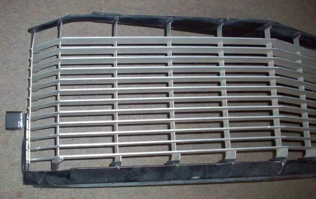 1976 76 Buick Riviera Riv Front Grille Grill w/ Emblem OEM Used Original 2
