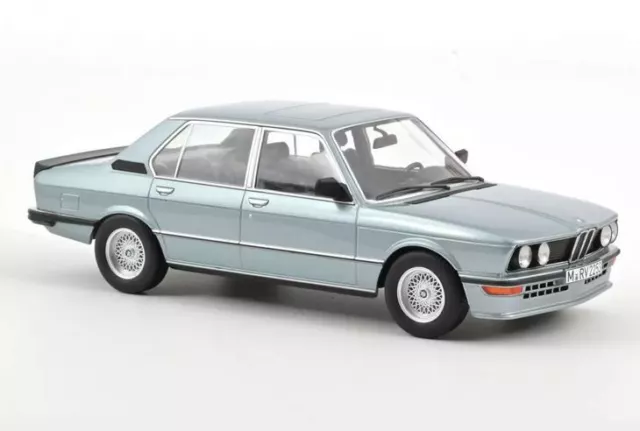 Norev 183269 BMW M535i 1980 Blau metallic 1:18 Standmodell Neu