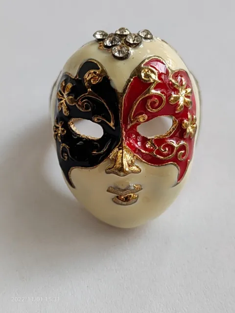 Chinese ancient Dao Ma Dan mask ring female jewelry Peking Opera mask ring 2