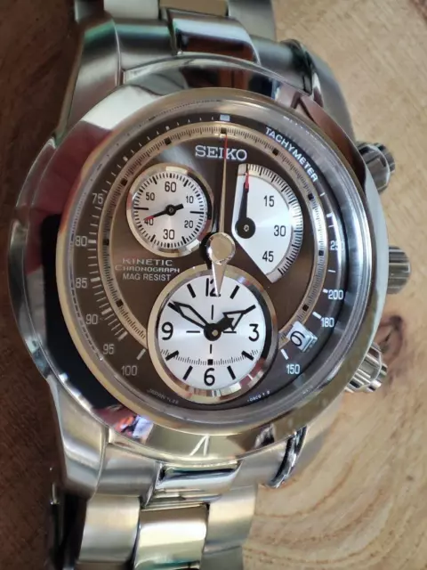 Seiko Prospex 7L22-0AC0 SBDV001 Chronograph Titanium Date Kinetic Mens Watch