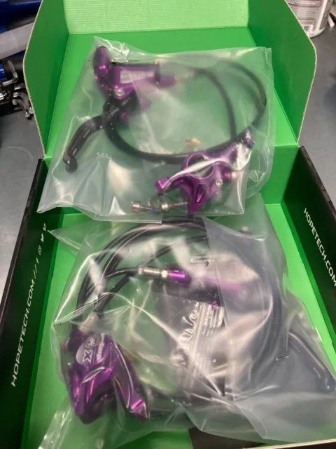 Hope Tech 3 X2 Disc Brakes - purple pair