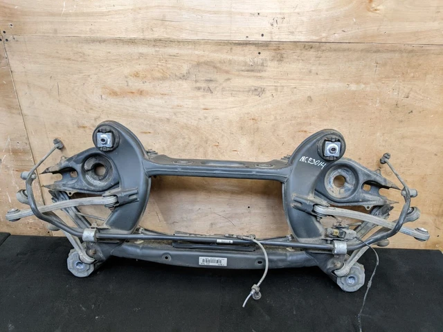 MERCEDES E CLASS W212 3.0 Diesel Rear Subframe £229.00 - PicClick UK