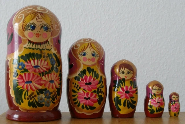Russische Matrjoschka! Matroschka! Babuschka! 5 Holzpuppen!18 cm! GESCHENKIDEE.