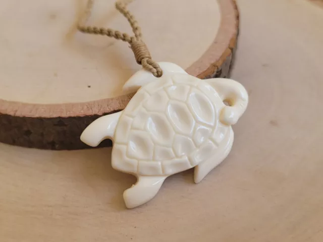 Hawaiian Buffalo Bone 1.75" Turtle Pendant Necklace Choker