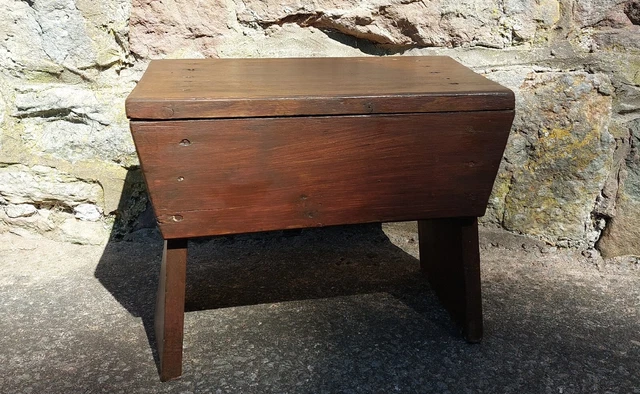 Lovely Antique Rustic Step/Stool Primitive Scratch Built Late Victorian