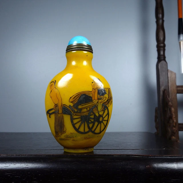 Chinese Old Beijing Glaze Hand Drawn Exquisite Pattern Snuff Bottle 12362