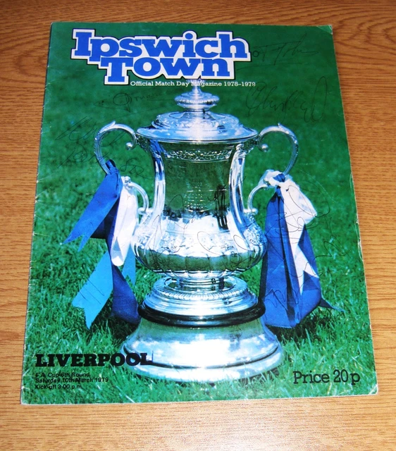 A quantity of vintage Ipswich Town football programmes, to include the