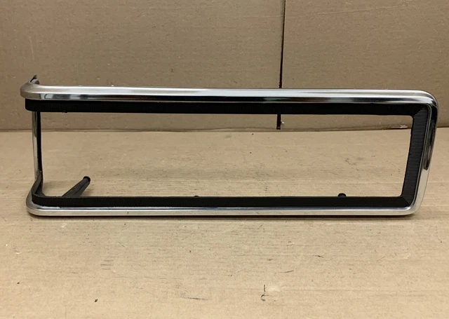 1978-1980 Mercury Monarch Tail Light Bezel LH