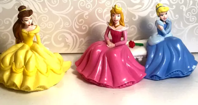 Disney Princess Sitting PVC Figure 3" Cake Topper Decopac Lot of 3 Figures