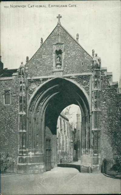 Norwich Cathedral Erpingham Gate 4681 photochrom Granat