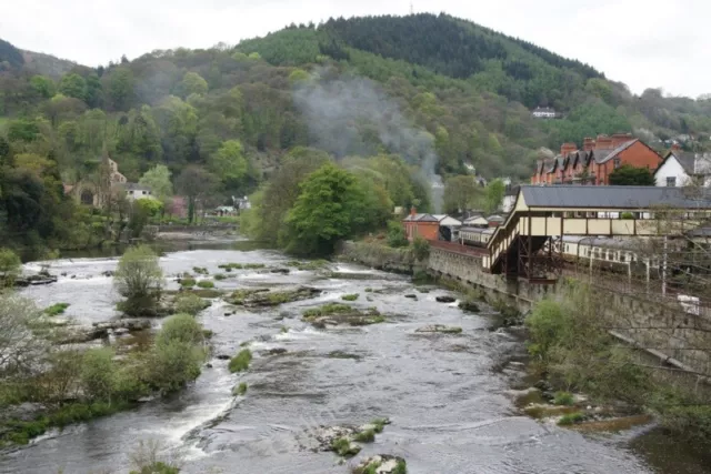 Photo 6x4 River Dee at Llangollen Looking upstream from the bridge. c2010