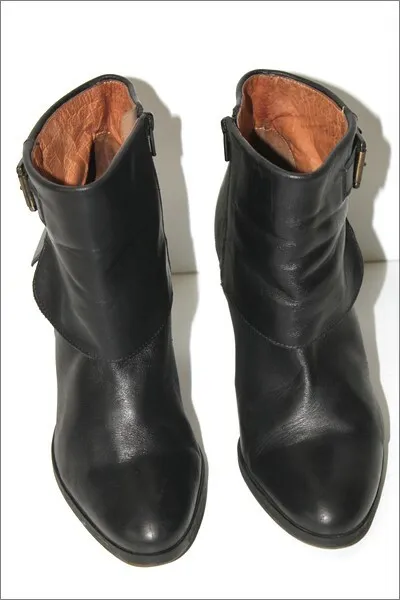 SAN MARINA  Bottines Boots à revers Cuir Noir Talons Hauts T 40 TBE 2