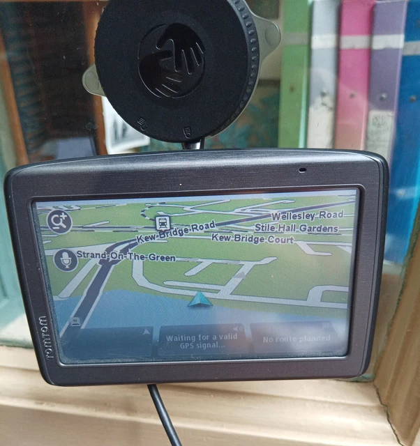 CELLONIC, Navigazione Batteria, compatibile con TomTom Via 135, 135M, 1535T, 1500, 1535TM (800mAh, 3.7V) + Set di attrezzi