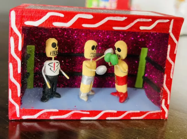 Day of the Dead Boxing Ring Mexican Folk Art hand made paper mache EXCELLENT!