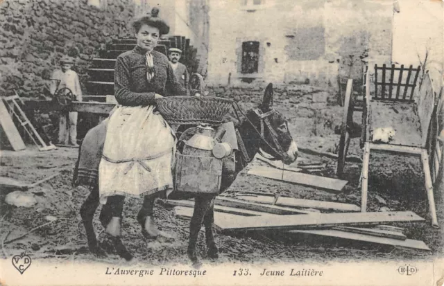 Cpa 63 L'auvergne Pittoresque Jeune Laitiere