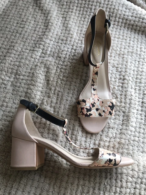 CLARKS SOMERSET BARLEY Belle Nude Blk Floral Leather Block Heel T