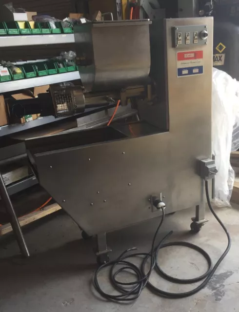 Pasta Extruder / Food Extruder / Restaurant Press / DEMACO Extruder