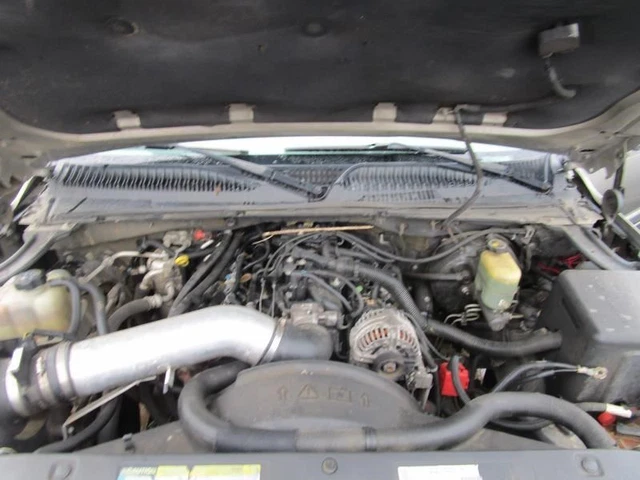 AC Compressor With Rear AC Fits 00-02 SUBURBAN 1500 20287662