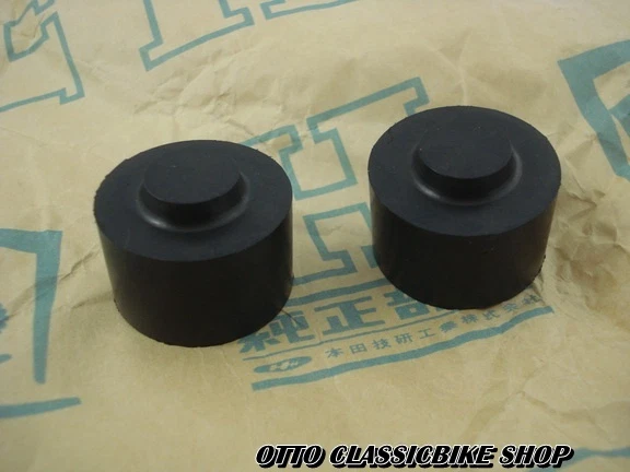 AM SUPERCUB Honda 305 Dream Fuel Tank Cushion – Rubber, Fits C72 C77 CA72 CA77 CS72 CS77