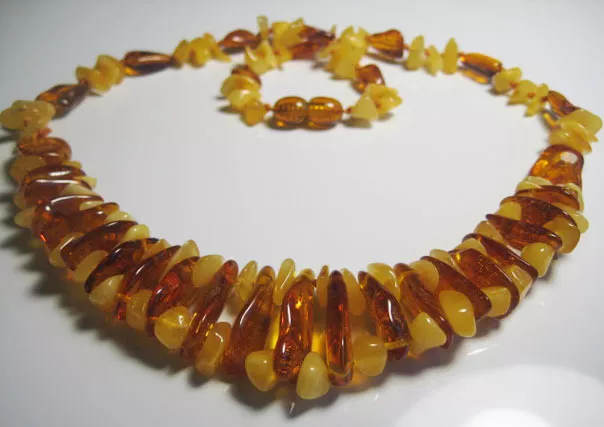 Natural Polished Baltic Amber Necklace 18 inch  !!!