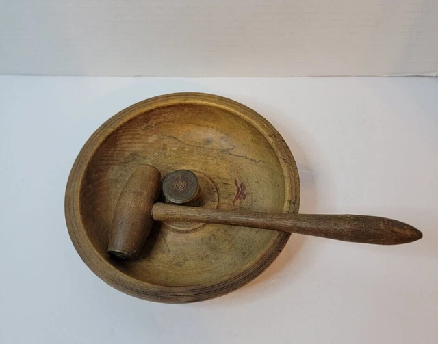 Vintage Large Wood Nut Cracker Set#96