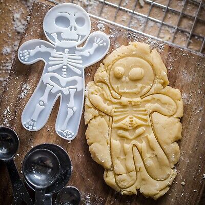 3D Halloween Large Skeleton Cookie Cutter Biscuit Icing Shape Fondant Clay 12cm