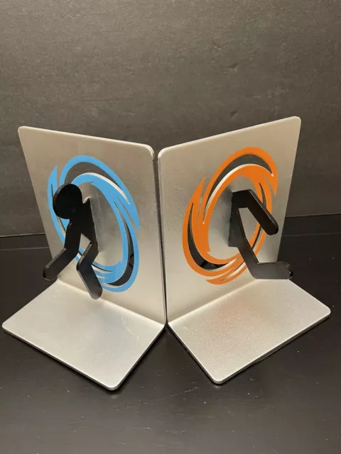 Portal 2 Bookends Aluminum Metal ThinkGeek Rare Video Game Book Ends