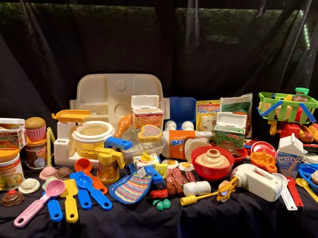 Vintage Fisher Price Toys LARGE LOT OVER 100 PIECES Food/Cooking/Baking Kitchen