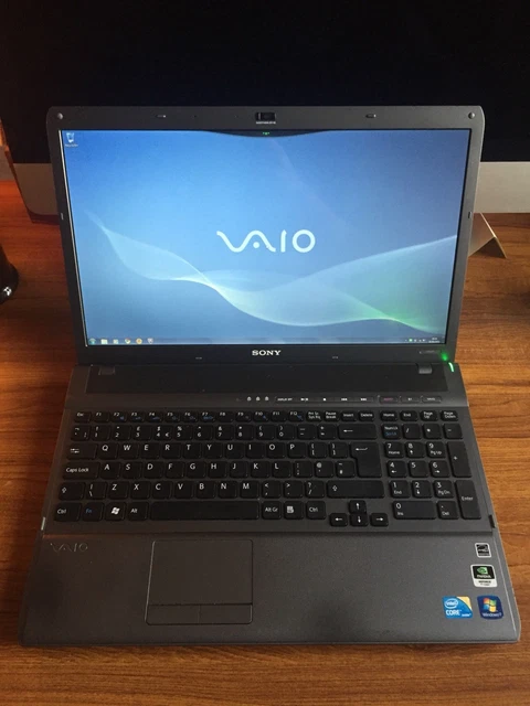 SONY VAIO VPCEH38FJ/W Corei5-2450M ソニー Sony Vaio VPCEH38FJ/W Core i5-2450M HDD 500GB RAM 8GB 15.5