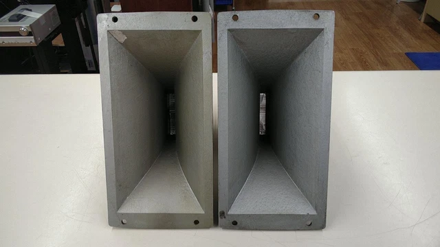 Decca Kelly Ribbon Tweeters DECCA DK-30 RIBBON Tweeter Units Horn