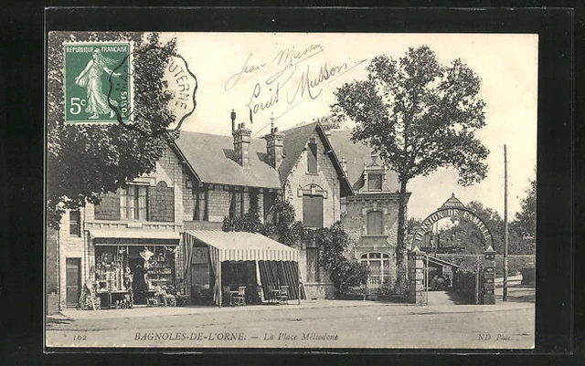 CPA Bagnoles de l'Orne, La Place Méliodone