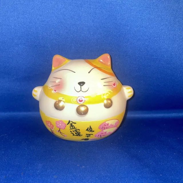 Japanese ceramic Maneki Neko lucky cat Pottery Yellow