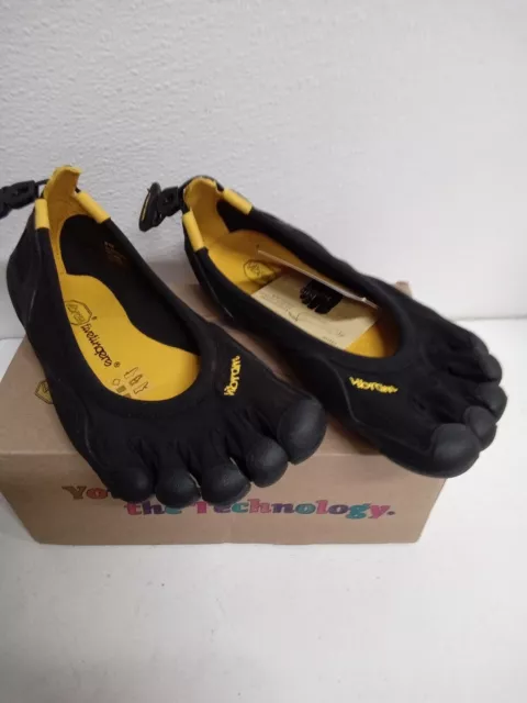 Vibram FiveFingers Hiking Trail Black Shoes Mens Size EU 37 US 6.5-7 #D6