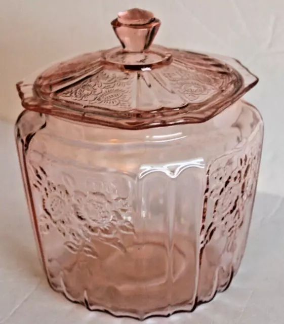 https://www.picclickimg.com/nosAAOSw5H1lmB9t/Pink-Depression-Glass-Mayfair-Open-Rose-Biscuit-Cookie-Jar.webp