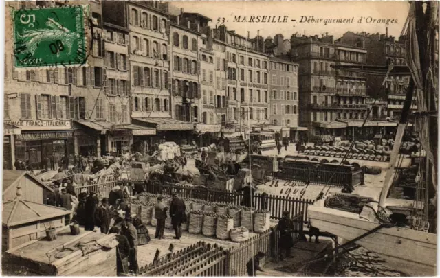 CPA MARSEILLE - Débarquement d'Oranges (985946)