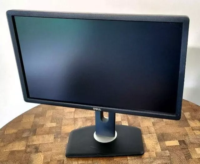 Dell UltraSharp U2312HMt 23" FHD Monitor VGA, DVI, DP, (HDMI) with Stand