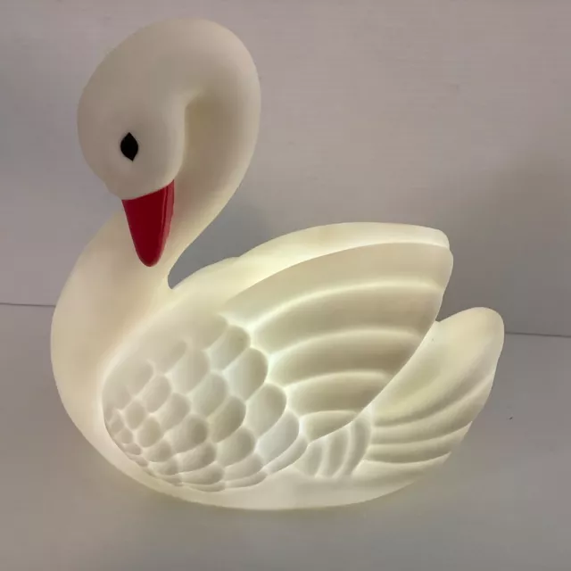 Lapin & Me White Swan LED Nightlight Childs Room Decor 15cm Tall Tested Working