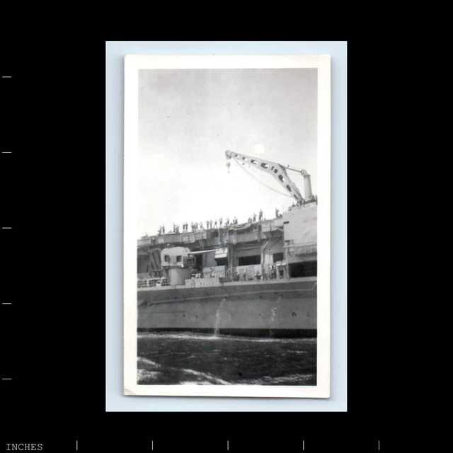 Old Vintage Photo NAVY SAILOR MEN IN UNIFORM ABOARD SHIP DECK