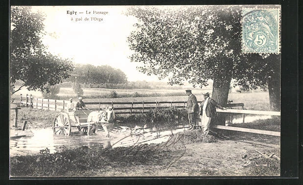 CPA Egly, Le Passage a gue de l´Orge, attelage à cheval am Feld