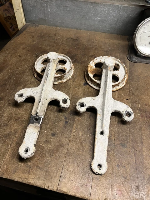 Antique Old 6.5 Primitive Cast Iron Barn Door Rollers Pulley Hanger Pair Set USA