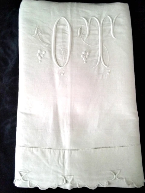 DRAP ANCIEN ÉTAT neuf en fil de lin fin richement brodé main fleurs