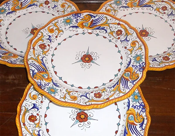 Deruta Of Italy 4 Luxury Raffaellesco Dinner Plates