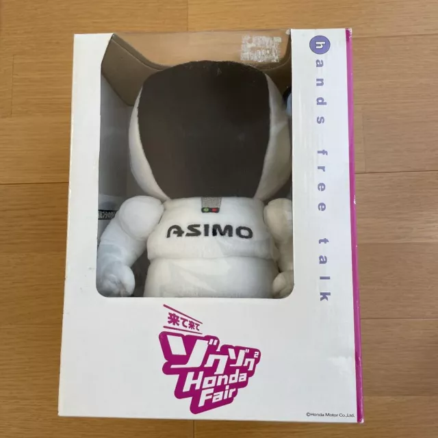 Plush type of Honda ASIMO hands-free talk