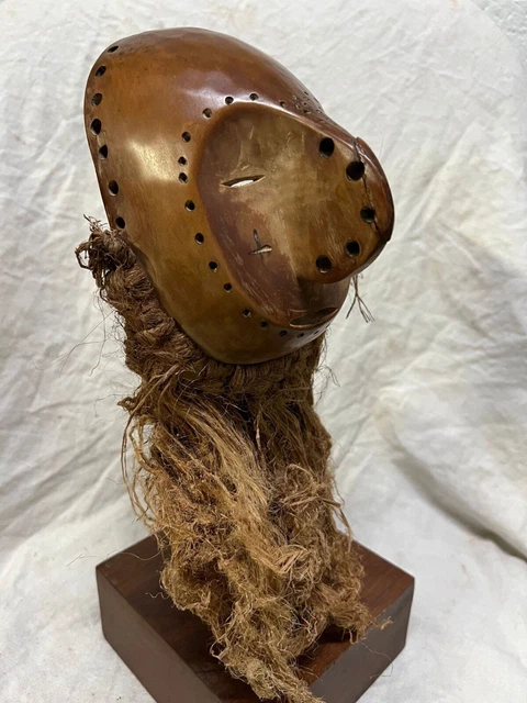 230749 -  Old African passport mask from the Lega Bwami - Congo. 2