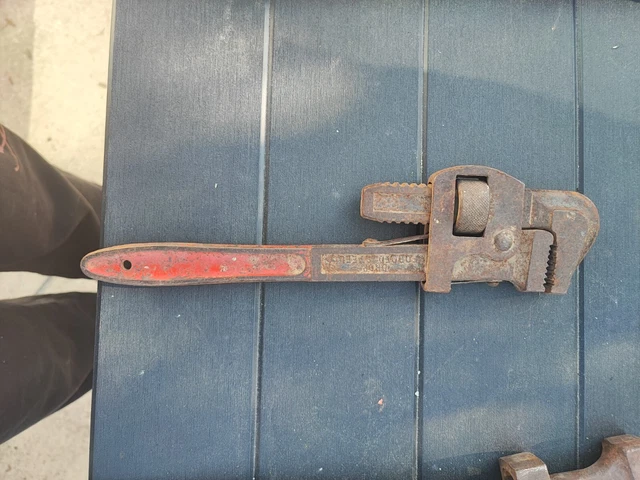 N°215) NO OLD tool, OUTIL NON ANCIEN, clé à griffes de plombier ou mécanicien EUR 24,00